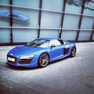 #Repost 
#Audi #R8 #v10 with nice #rims
By @german_cars_forum
www.Krautdub.com
#audi #quattro #exoticcars #blue #r8gt #speed #racecar #sportcar #vwag #vag #audir8 #krautdub