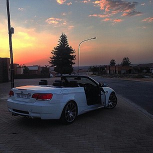 #repost
#bmw #m3 by @shakeelismail23
>> www.krautdub.com <<
#convertible #cabrio #e93 #bmwm #fast #speed #krautdub #blacklist #bimmer #carporn #bmwporn #v8 #420hp #420ps