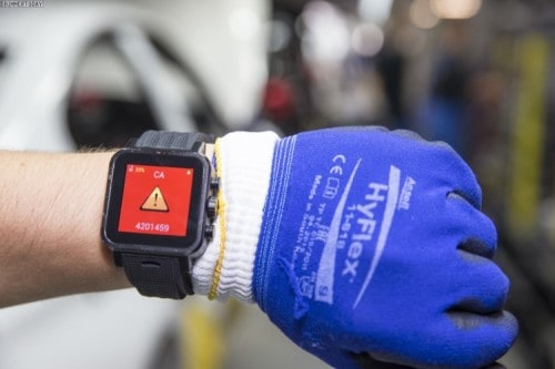 Smartwatches sollen die Produktion bei BMW vereinfachen