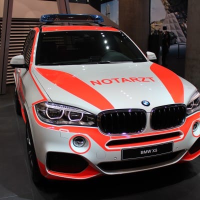 IAA 2015 - BMW X5 Notarzt