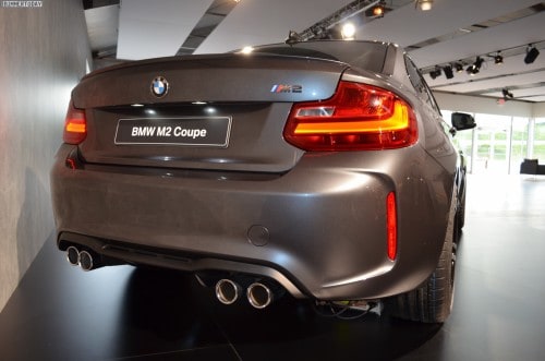 BMW M2 in Mineralgrau