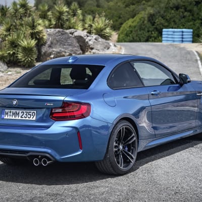 BMW M2 Long Beach Blue