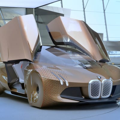 BMW Vision Next 100