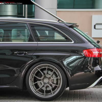 Audi RS4 Avant mit ADV5.0 Track Spec CS Felgen