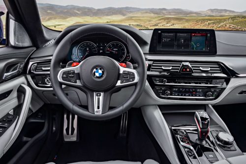 BMW M5 F90