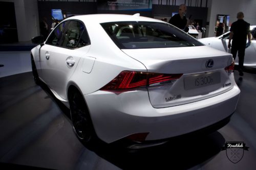 Lexus IS 300h - IAA 2017