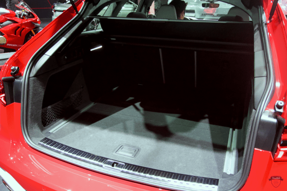 Audi RS6 C8 Innenraum / Interior - Kofferraum & Ladevolumen